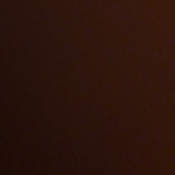 Meet your Posher, Mia - Picture 1 of 1